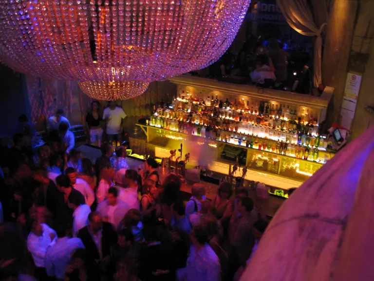 The Best Bars in Guadalajara Mexico to Visit: Ultimate Guide