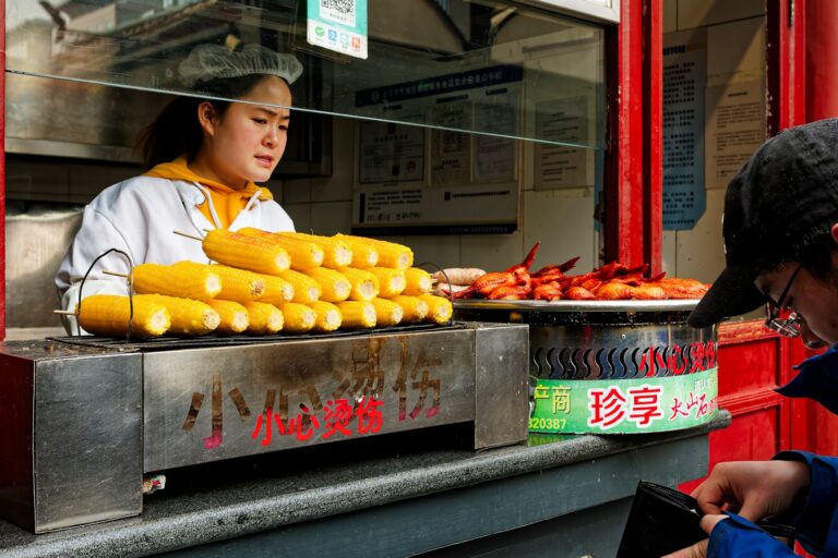 How to Find Local Cuisine While Traveling: Tips for Food Lovers