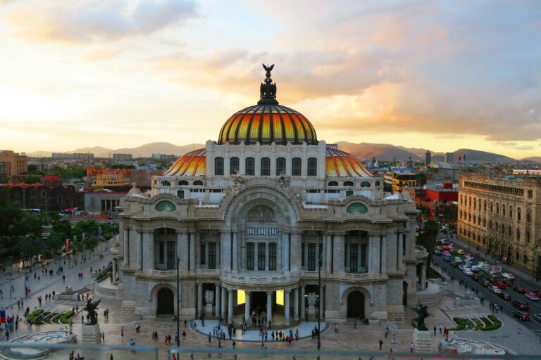 Where Americans Are Moving in Mexico (2025) – Real Costs, Cities, and Advice